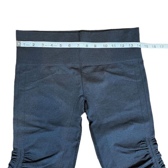 Lululemon In The Flow Crop II Heathered Inkwell 8 - Picture 7 of 11